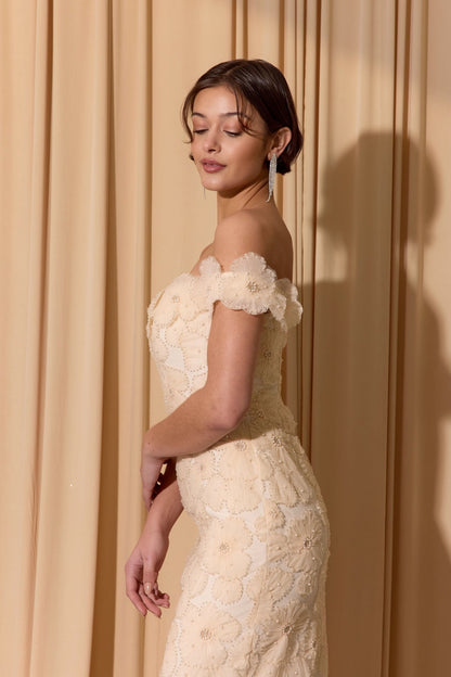 3-D Floral Lace Off-The Shoulders