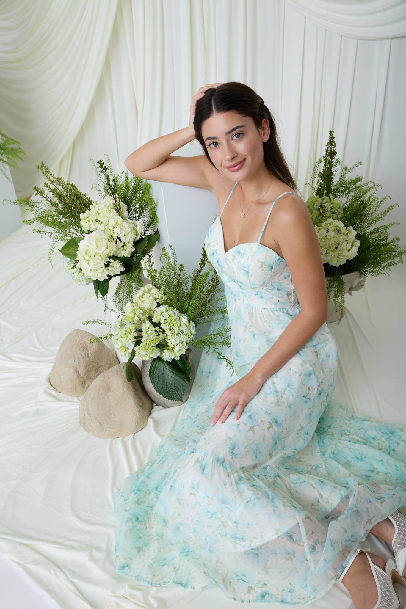 FLORAL SPAGHETTI STRAP CORSET MIDI DRESS