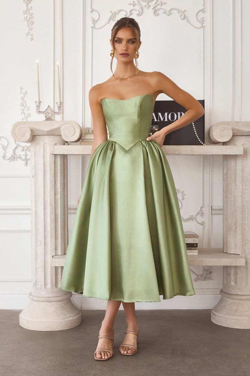 T822 Fit and Flare Midi Dress